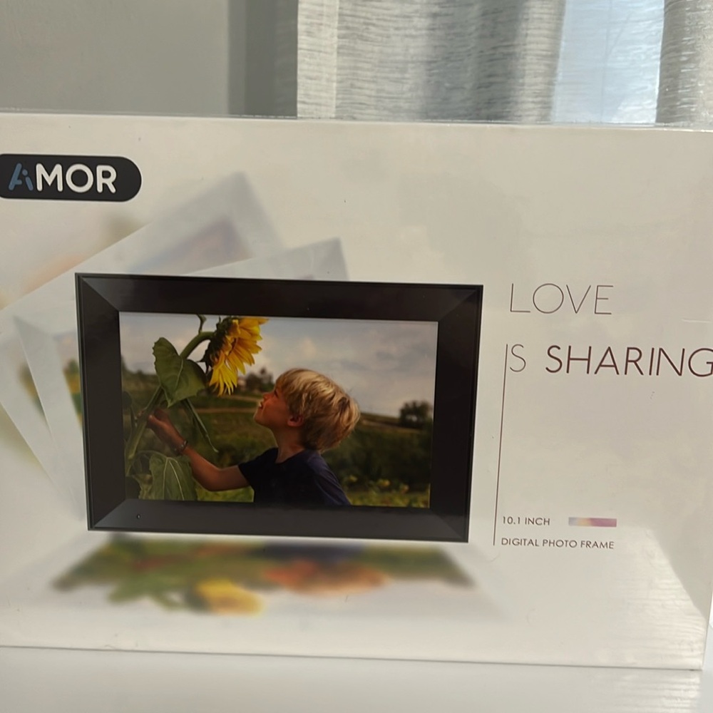 Digital photo frame 10.1 inch NWT